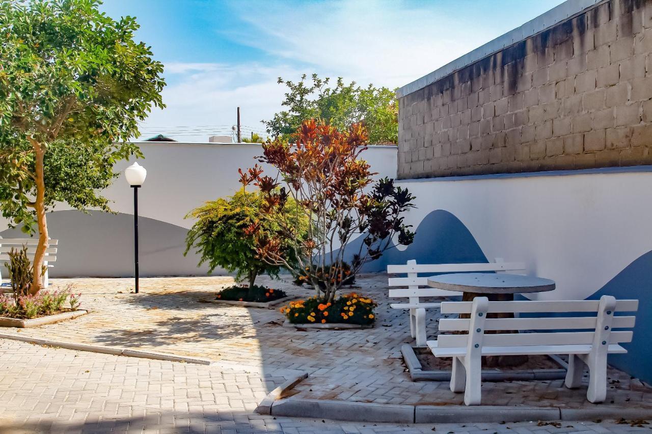 Apto A 70 Metros Da Praia, Piscina, 03 Ar Condicionados, Vaga De Garagem Florianópolis Buitenkant foto