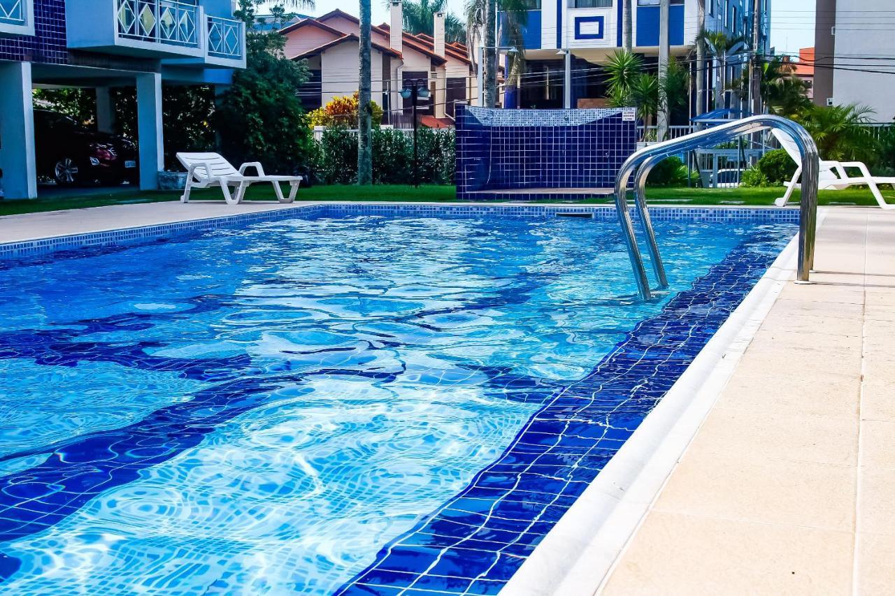 Apto A 70 Metros Da Praia, Piscina, 03 Ar Condicionados, Vaga De Garagem Florianópolis Buitenkant foto